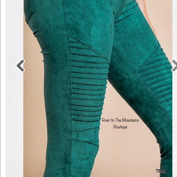 NWT! High Rise Suede Jeggings & Ankle Zippers! - Picture 3 of 6